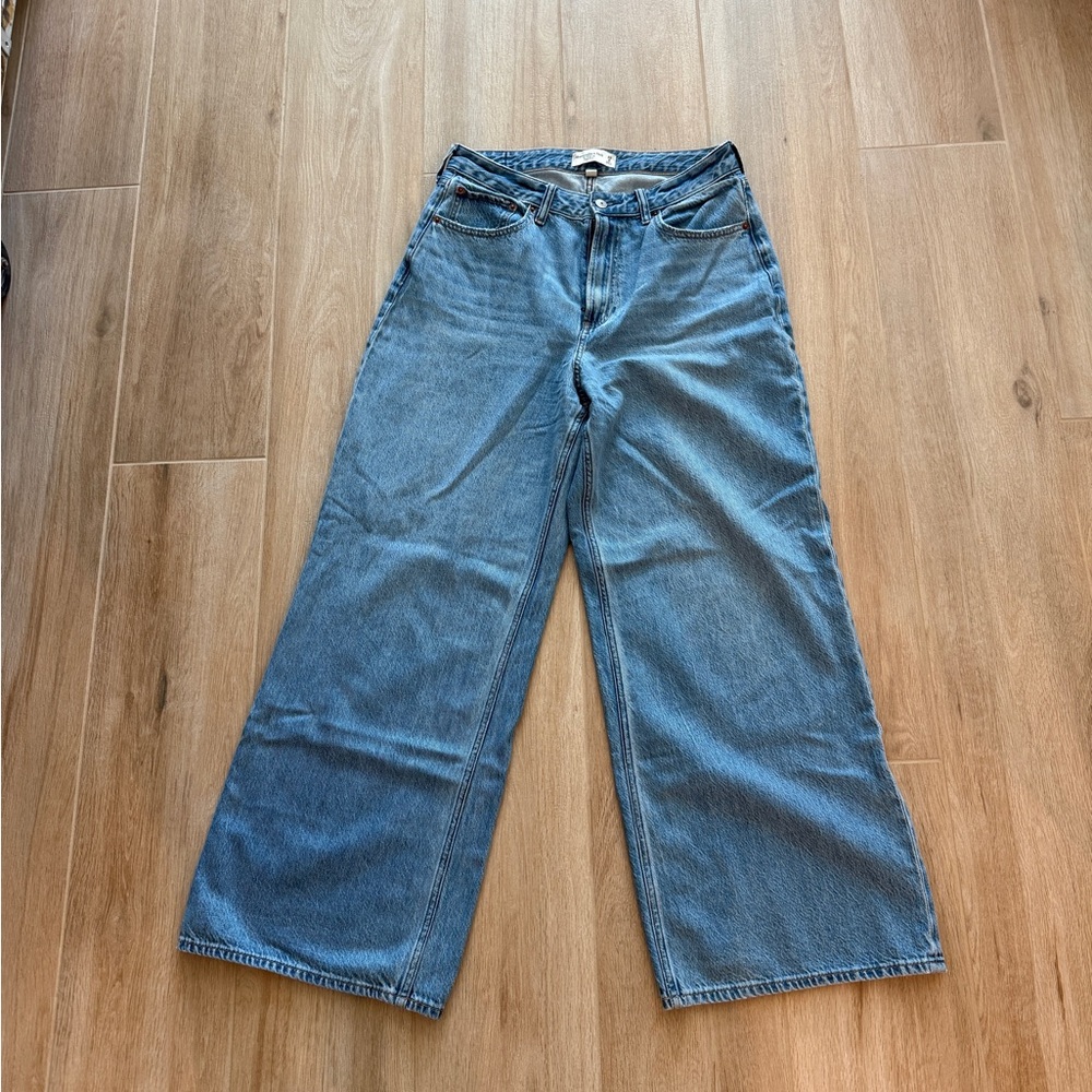 Abercrombie & Fitch Curve Love Wide Leg Jeans